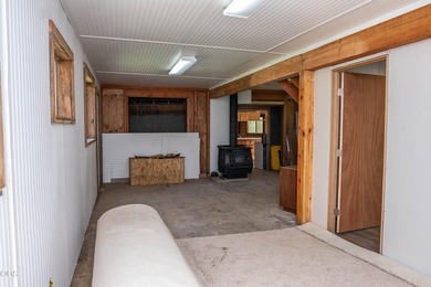 Remote, private, and surrounded by nature, this off-grid hunting - photo 22