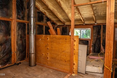 Remote, private, and surrounded by nature, this off-grid hunting - photo 24