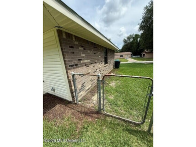 Looking for a freshly updated home in the highly desirable Ocean - photo 30