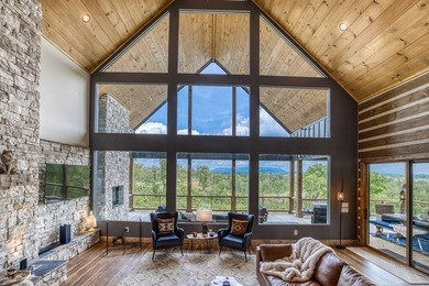 Welcome to Oakwood Estates, a bespoke mountain estate where - photo 8
