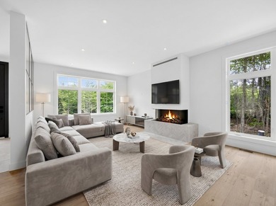 Discover this sumptuous new home located in a sought-after - photo 5