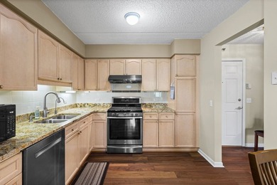 GOLF COUSE VIEWS - METICULOUSLY MAINTAINED - CREEKSIDE Welcome - photo 13