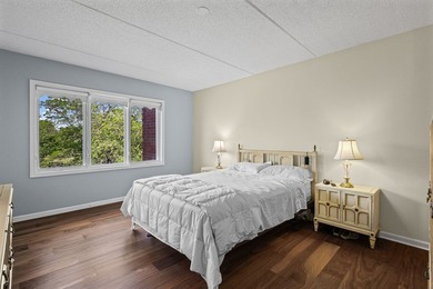 GOLF COUSE VIEWS - METICULOUSLY MAINTAINED - CREEKSIDE Welcome - photo 15