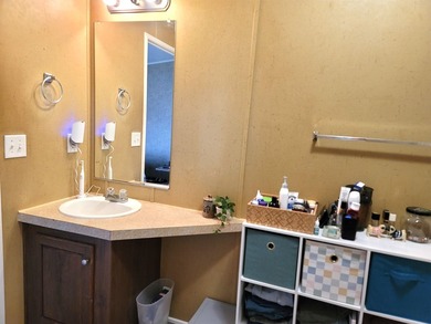 Charming home, that shows well and is very inviting as you step - photo 16