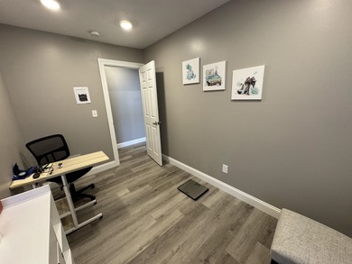 PRICE REDUCED! Prime Commercial Property in Growing Business