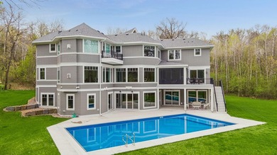 A remarkable Charles Cudd masterpiece set on 10 wooded acres in - photo 19