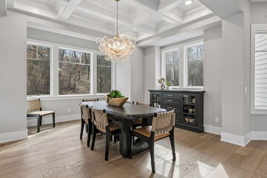A remarkable Charles Cudd masterpiece set on 10 wooded acres in - photo 30