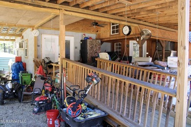 MULTI HOME PROPERTY! Welcome to your outdoorsman's paradise -- - photo 42