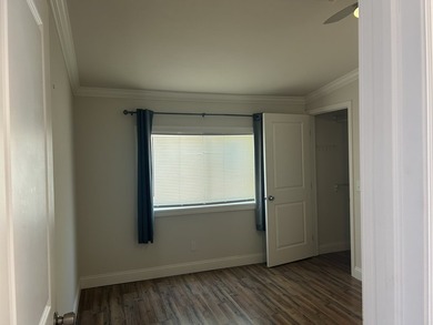 Listed by the Sales Team of Jamaica Bay Village. Beautiful - photo 6