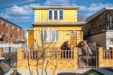East River - Bronx County  Townhome/Townhouse Sale Pending in Bronx New York