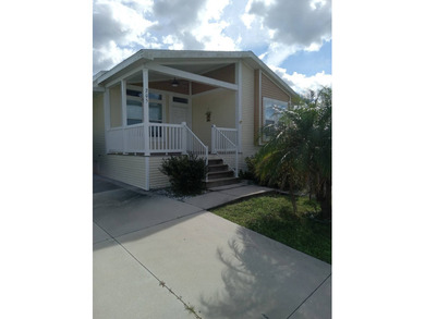 (private lake, pond, coastal) Home For Sale in Vero Beach Florida