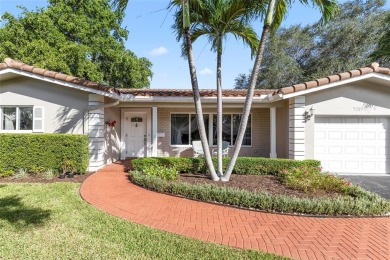 Lake Home For Sale in Plantation, Florida
