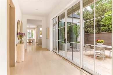 This private architectural retreat is designed for those who - photo 4