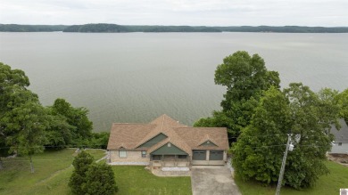 Lake Home For Sale in New Concord, Kentucky