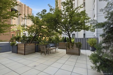 **The Residence:** Rarely does a studio offer such a seamless - photo 15