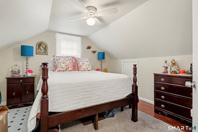 Fully remodeled with top-of-the-line finishes throughout, this - photo 16