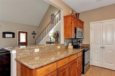 Enjoy lake living in the desirable Cambridge Shores at Lake - photo 6