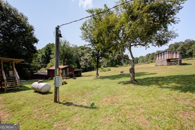 Looking for a private 2-bedroom home on acreage with no HOA? - photo 23