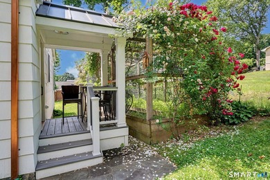 Fully remodeled with top-of-the-line finishes throughout, this - photo 24