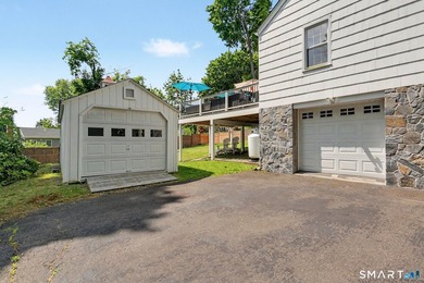 Fully remodeled with top-of-the-line finishes throughout, this - photo 25