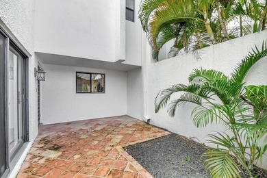 Rich in character and timeless charm, this villa presents a rare - photo 6