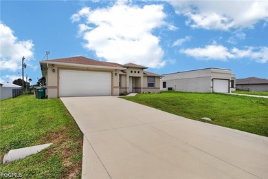 Beautifully maintained and showing like a model home, this - photo 3