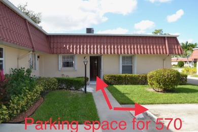 Welcome to this desirable 55+ community End-unit villa in the - photo 5