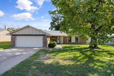 Lake Home For Sale in De Cordova, Texas