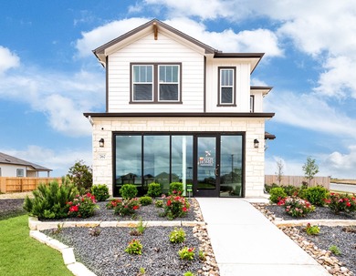 (private lake, pond, creek) Home For Sale in New Braunfels Texas