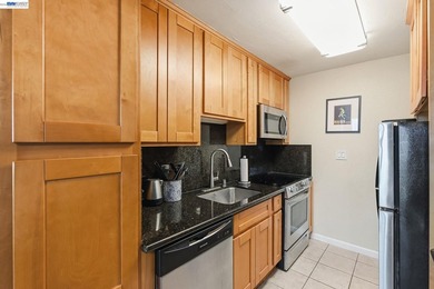 Welcome to this beautifully updated 1-bedroom, 1-bath - photo 6