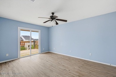 Affordable living right on the Reservoir! Make this your home - photo 16