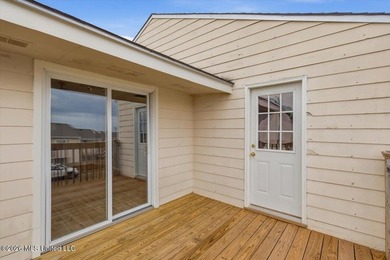 Affordable living right on the Reservoir! Make this your home - photo 17