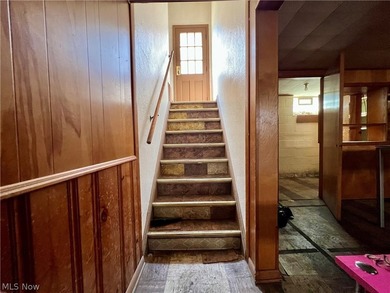 This Home is a fixer upper - photo 22