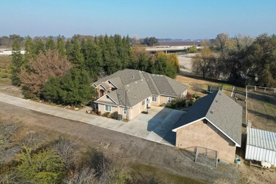 Income Producing Almonds/ Two (2) Homes/ Kings River FrontageTwo - photo 4