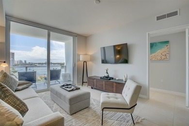 Experience modern coastal living at Tiffany House, just one - photo 7