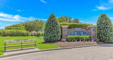 Beautiful second-floor 2 bedroom, 2 bath condo located in the - photo 2
