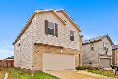 Lake Dunlap Home For Sale in New Braunfels Texas