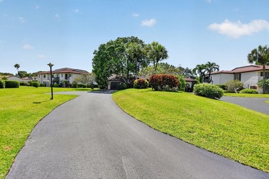 Welcome to 8208 Casa Del Lago, Unit 23B, an exceptional - photo 9