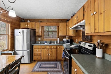 This charming cabin is the perfect opportunity for a primary - photo 12