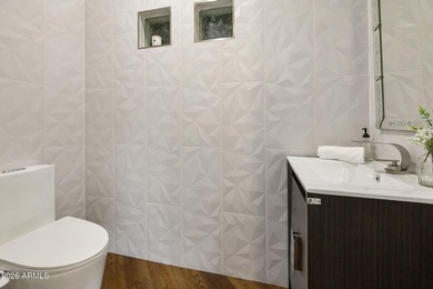 Welcome to WATERFRONT luxury living in The Landings at - photo 27