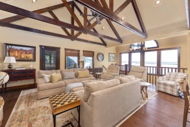 Exquisite Waterfront Home - photo 10