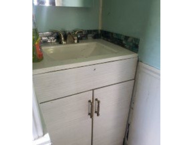 PRICE REDUCED. This great 4 bedroom, 2 bathroom single family - photo 6