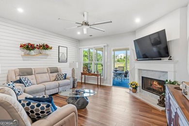 Popular Del Webb Martin Ray floor plan offering 3 bedrooms and 2 - photo 12