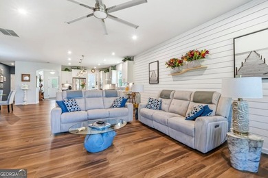 Popular Del Webb Martin Ray floor plan offering 3 bedrooms and 2 - photo 14