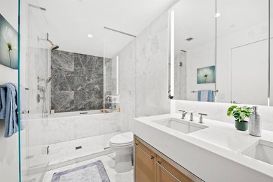 A rare penthouse resale at 75 Park Lane South. Residence PH 3701 - photo 14