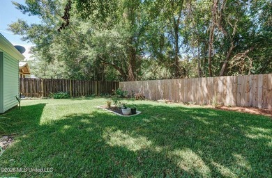Move-in ready 3-bedroom, 2-bath home in the heart of Ocean - photo 19