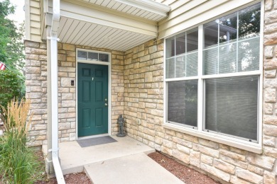 Lake Condo For Sale in Pewaukee, Wisconsin