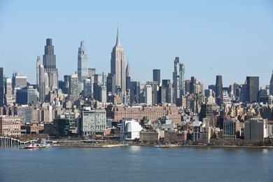 A rare penthouse resale at 75 Park Lane South. Residence PH 3701 - photo 26