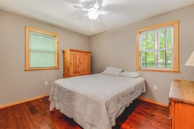 Lake living at its finest! This charming log-sided home offers - photo 27