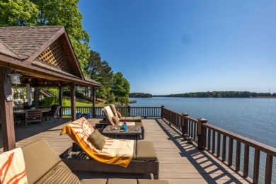 Exquisite Waterfront Home - photo 8